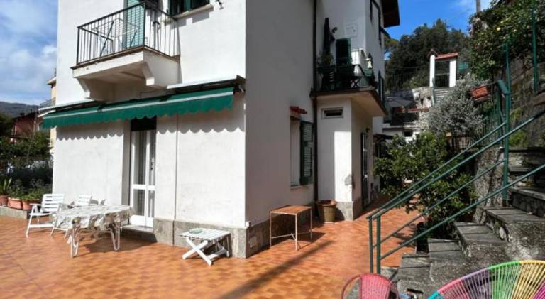 Holiday apartment with 2 rooms for 4 persons — photo 3