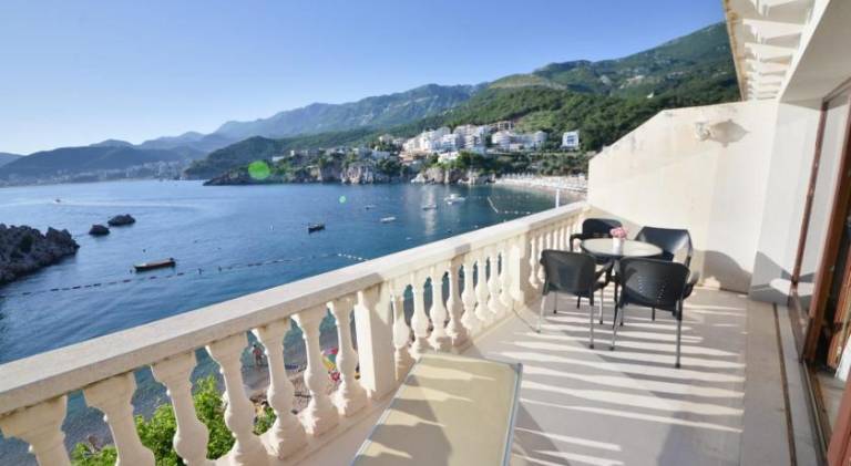 Holiday apartment with terrace | Close to the beach | Dogs allowed — photo 3