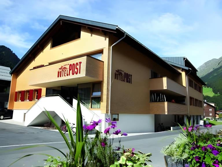 Alpen Hotel Post in Bregenz