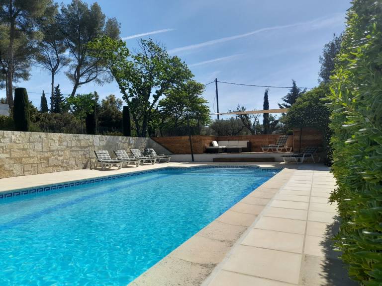 Fully equipped holiday apartment with patio, private pool & yard | Pet-friendly — photo 3