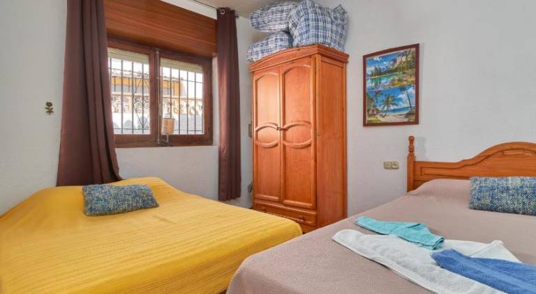 Fully equipped vacation home with barbecue, private pool & patio | Next to the beach | Pets allowed — photo 2