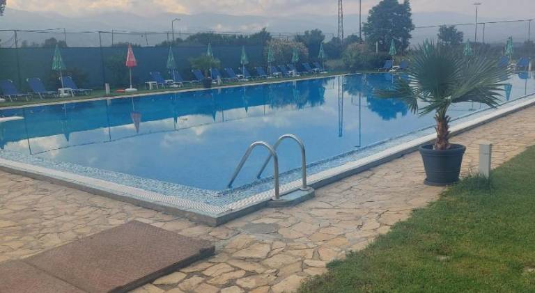 Lovely holiday apartment with pool | Pets are welcome — photo 3