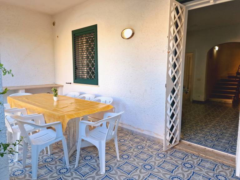 Villa with yard & terrace | Beach nearby | Pets are welcome — photo 4