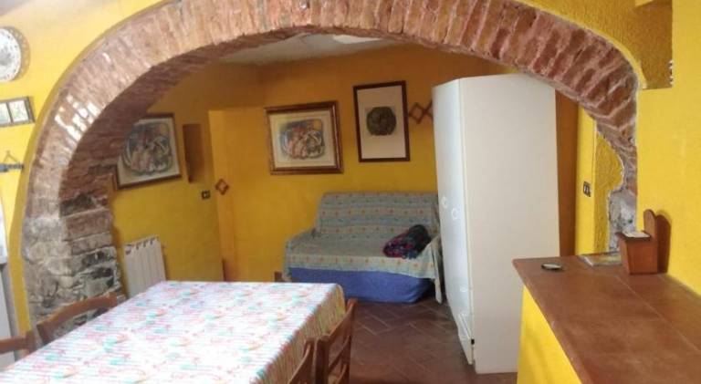 Rental apartment with 1 room for 3 persons in Levanto