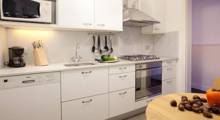 Rental apartment with 3 rooms for 6 persons — photo 2