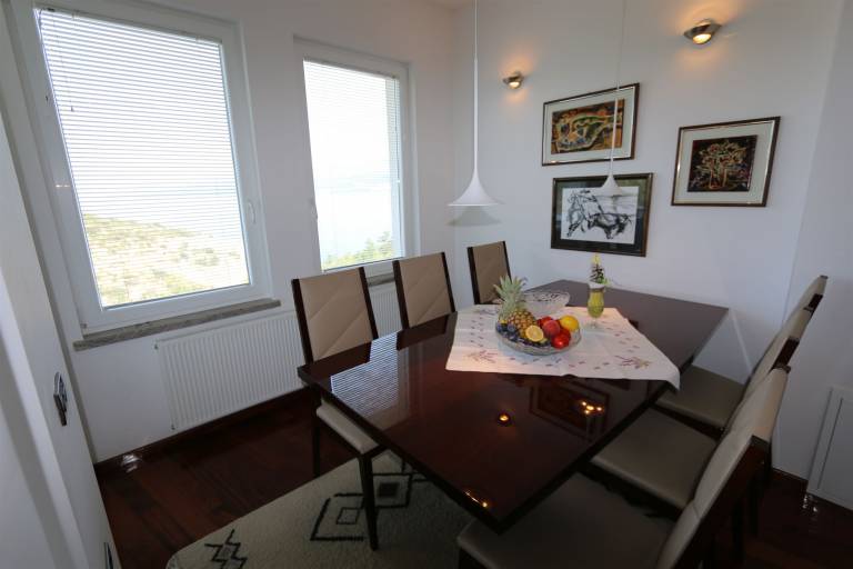 Fully equipped lovely house with garden & BBQ | Garden view | Dogs allowed — photo 3