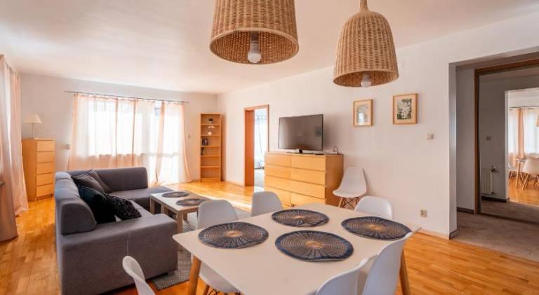 Lovely serviced apartment with BBQ & yard | Next to the beach | Pets are welcome — photo 4