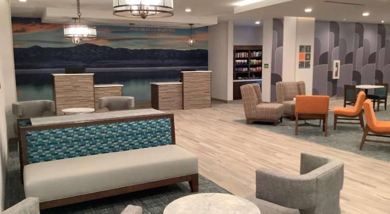 La Quinta Inn & Suites by Wyndham Littleton/Red Rocks — photo 2