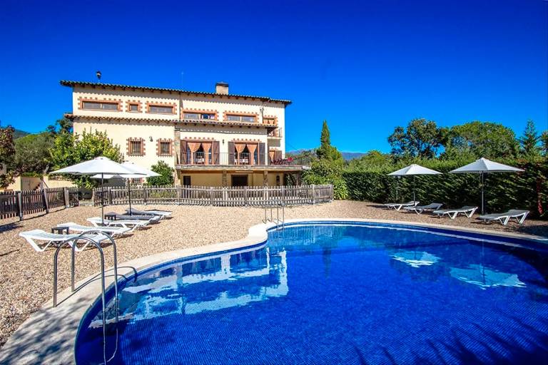 Villa  Montseny