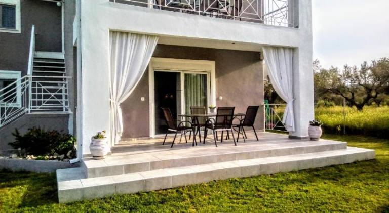 Rental apartment with barbeque, garden & terrace | Dogs allowed — photo 3