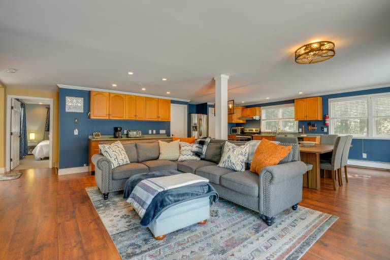 Ski, Golf & Hike: Spacious Dover Retreat! — photo 4