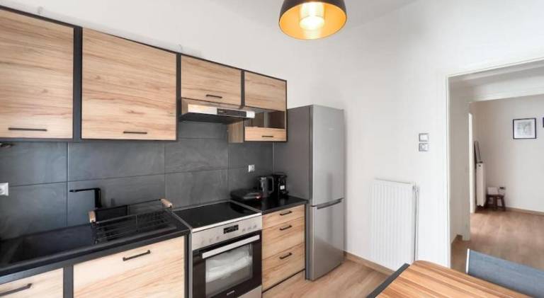 Apartment with terrace — photo 4