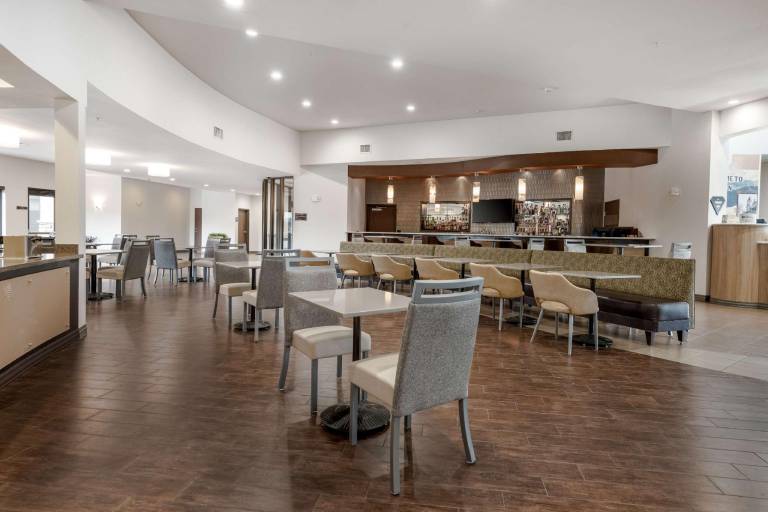 Best Western Premier Bryan College Station — photo 2