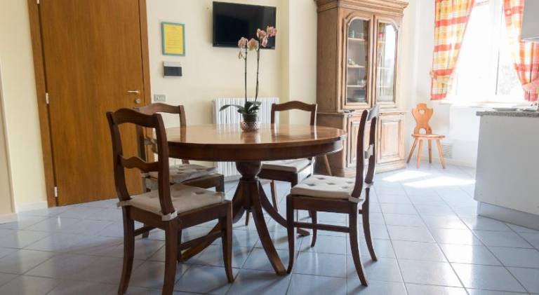 Holiday apartment with barbecue, garden & terrace in Fermo