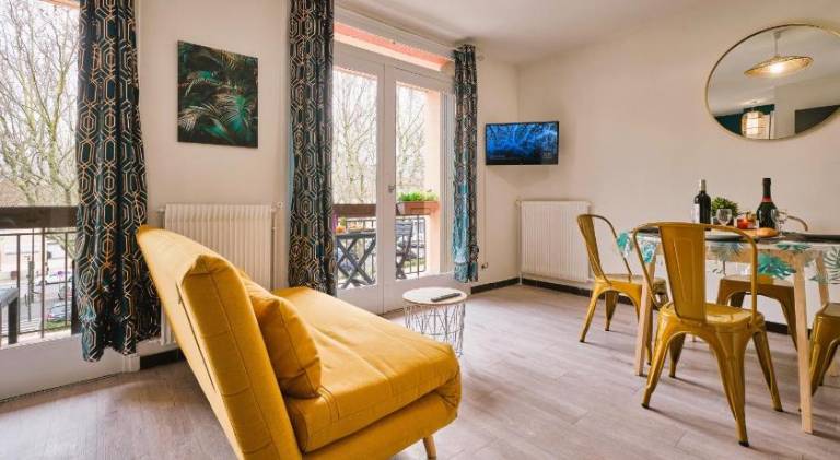 Apartment with 1 room for 2 persons in Carcassonne