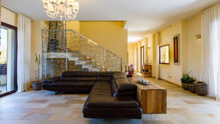 Villa with jacuzzi, terrace & barbeque | Pool view — photo 4