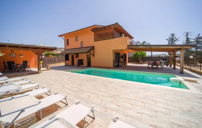 House San Leone