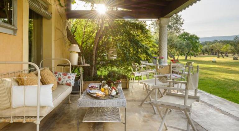 House with pool, terrace & garden — photo 5