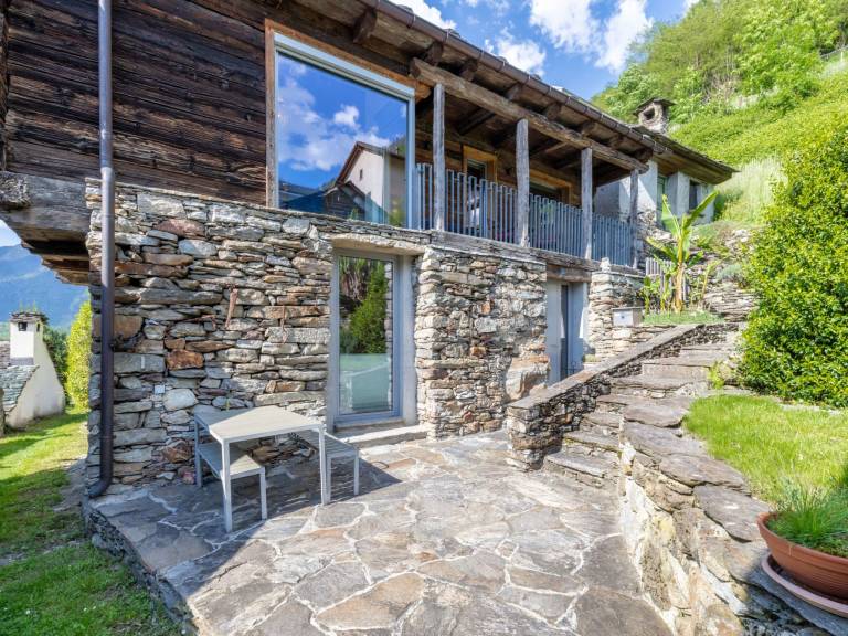 Ferienhaus in Malvaglia f&uuml;r max. 2 Personen