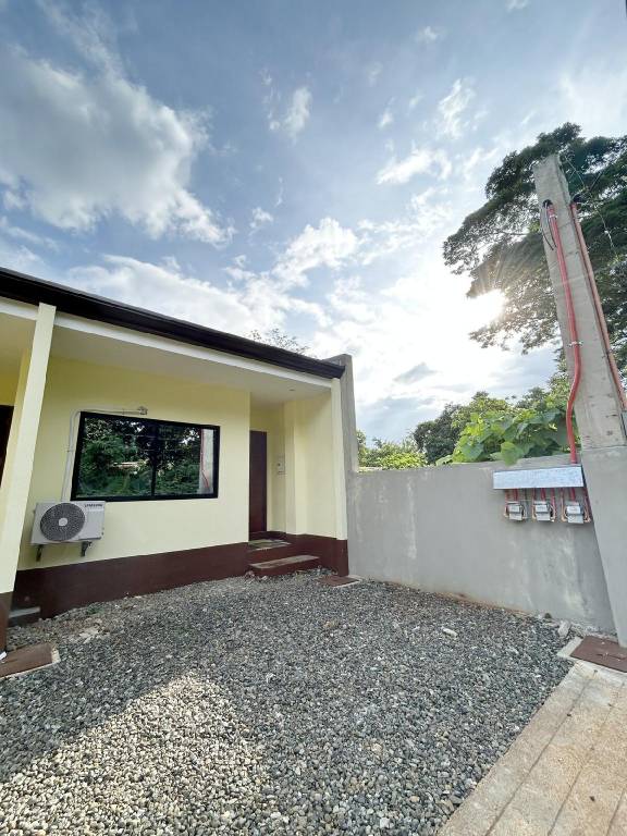 House with garden — photo 4