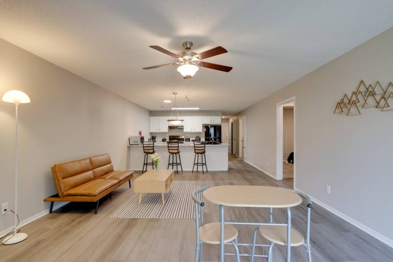 5 Mi to Razorback Greenway: Cozy Fayetteville Home — photo 4