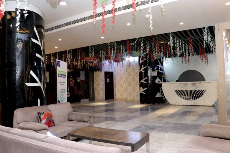 Hotel Mukund palace in Mathura