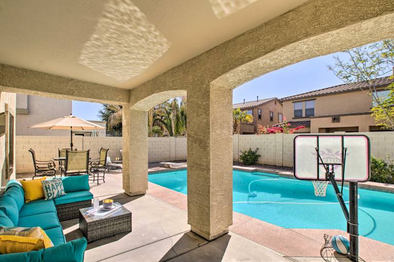 Casa Emperor Estates