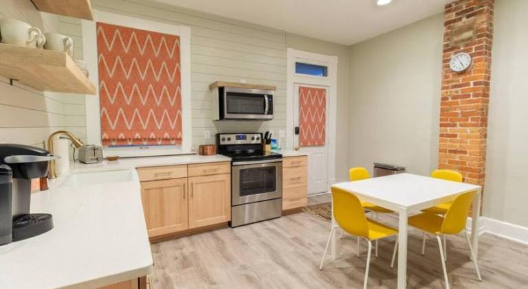 House with 2 rooms for 6 persons — photo 4