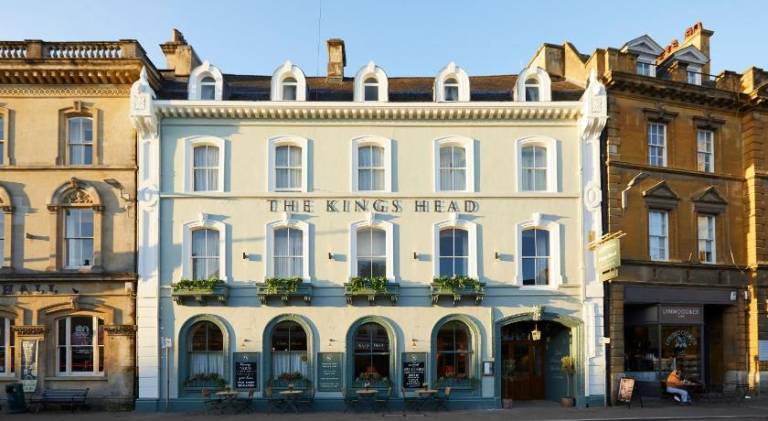 Kings Head Hotel in Cirencester
