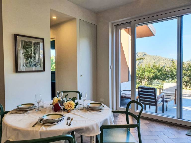 Vacation home with barbecue, terrace & private pool | Mountain view — photo 5