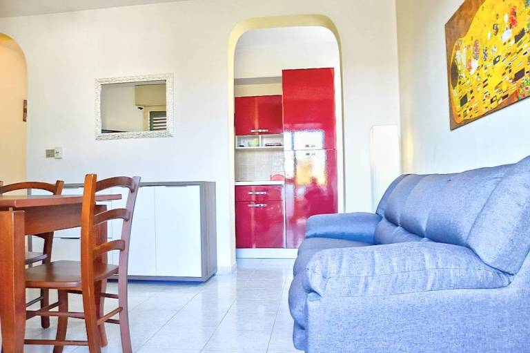 Holiday apartment with 2 rooms for 5 persons — photo 2