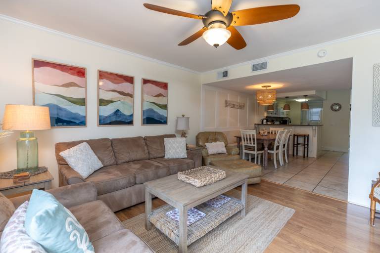 26 Hilton Head Cabanas: 2BR Villa Across the street from the beach! — photo 3