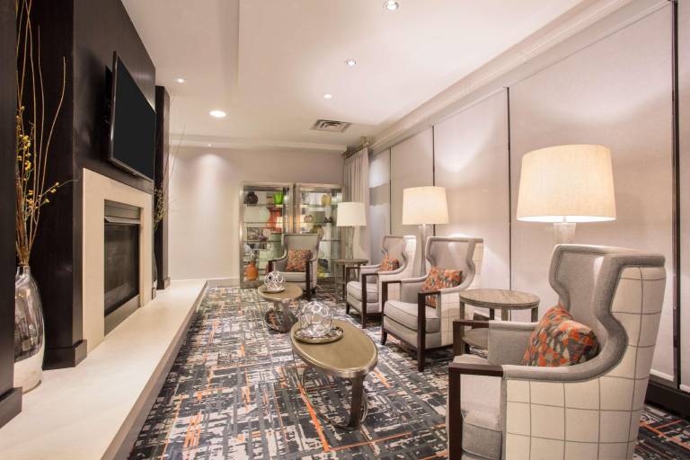 Hampton Inn & Suites Denver-Downtown — photo 2