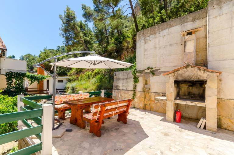Apartment with grill & terrace | Sea view — photo 3