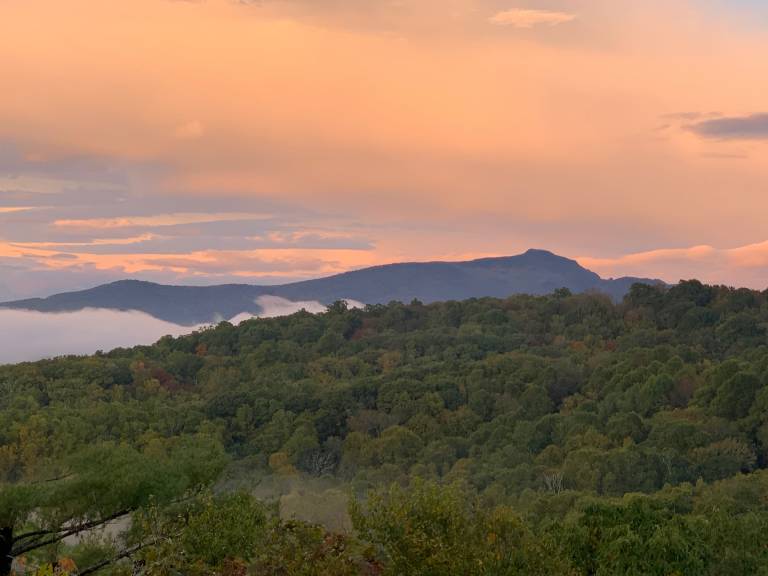 Blue Ridge Mountain Destination Home — photo 5