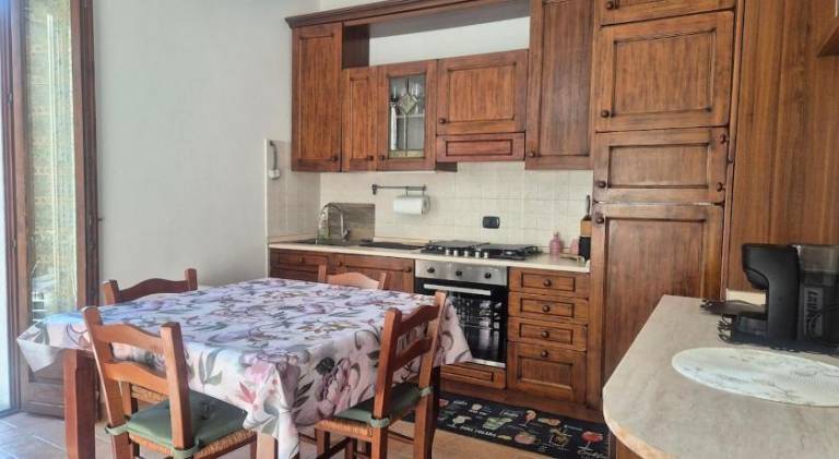 Apartment with 2 rooms for 4 persons — photo 3