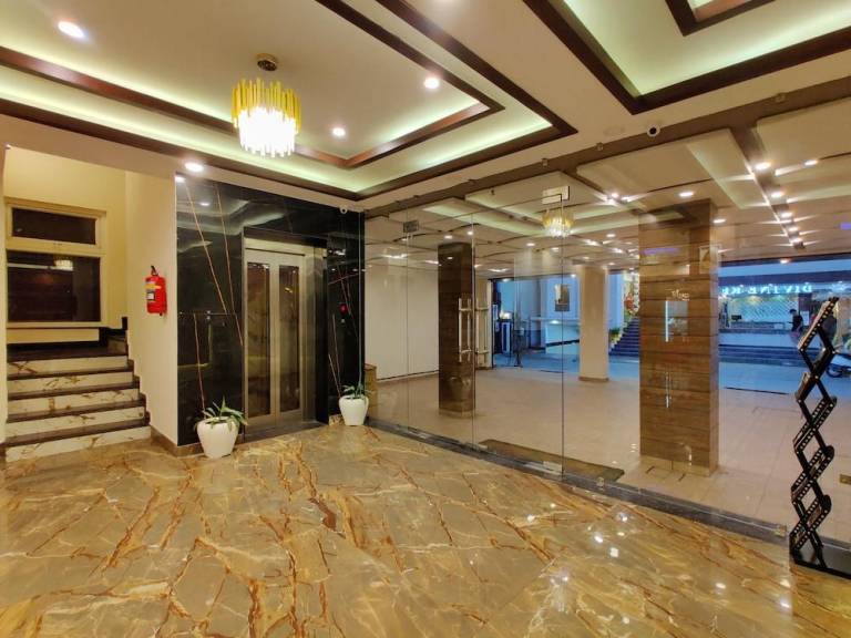 Hotel Divine Residency — photo 2