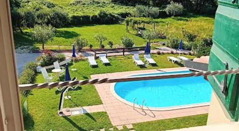Farm with yard, pool & terrace — photo 3