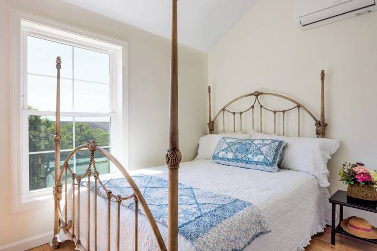 Cabin Block Island