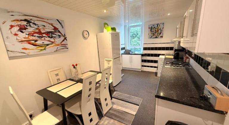 Holiday apartment with 2 rooms for 4 persons — photo 3