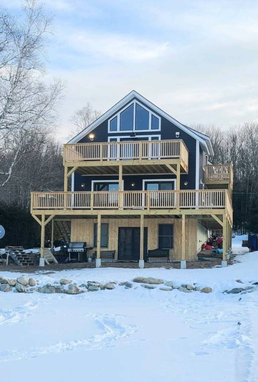 House Lunenburg