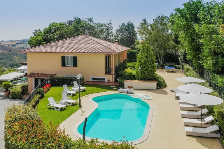Villa  Mogliano