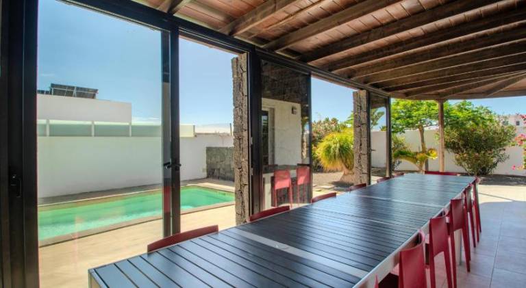 Villa with private pool, barbeque & patio | Suitable for remote work — photo 4
