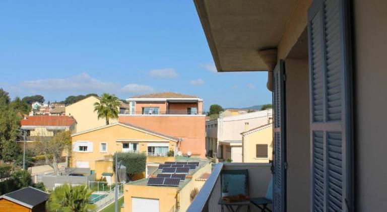 Holiday apartment with patio — photo 5