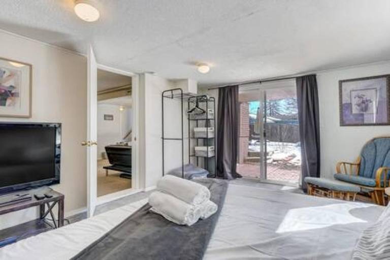 6BD near Garden of the Gods-Palmer Park — photo 3