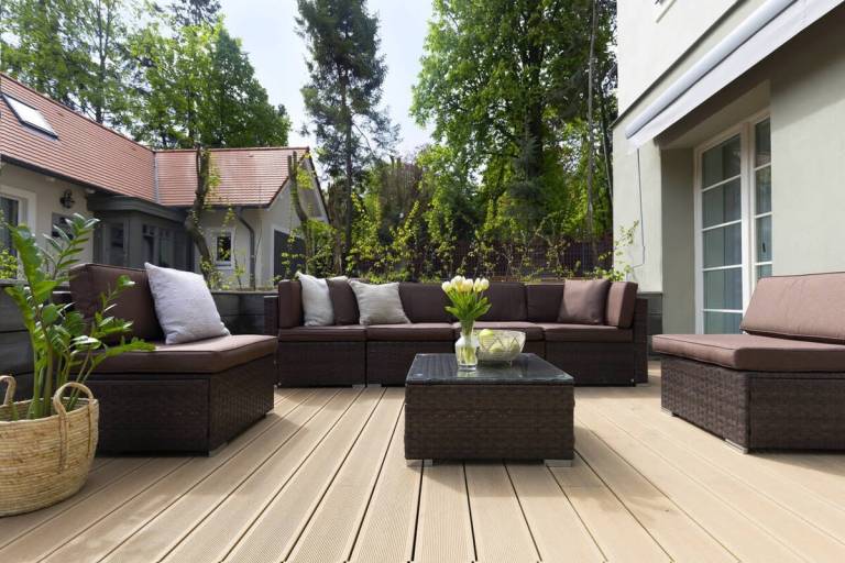 Holiday apartment with yard, patio & sauna — photo 2