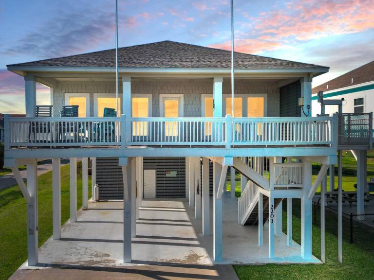 Family-oriented lovely vacation home with terrace | Pet-friendly — photo 4