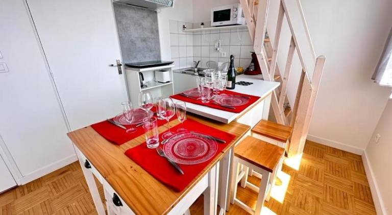Apartment with 1 room for 4 persons — photo 4