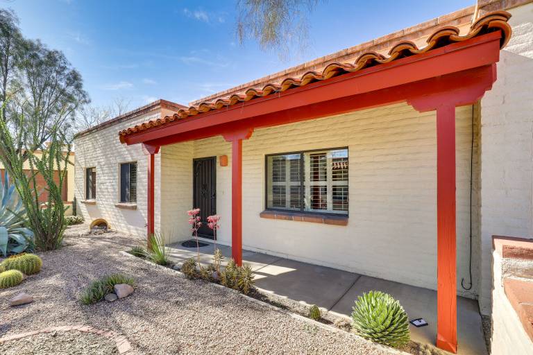 House  Prince Tucson