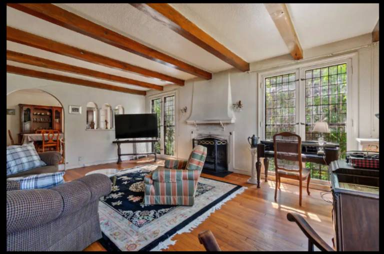 Holiday apartment with 3 rooms for 6 persons in Cleveland, OH